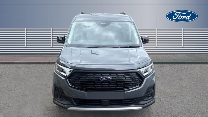 Ford Transit Connect 240 L1 Petrol 1.5 EcoBoost PHEV 150 Active FlexCab Van Auto - Image 8